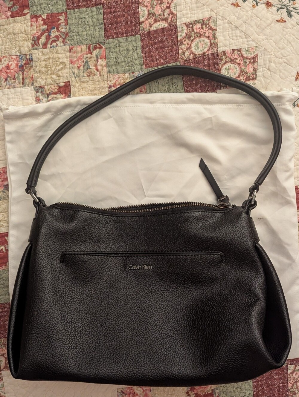 Calvin Klein Black Pebble-Texture Shoulder Bag with Front Zip